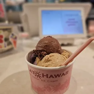 Nutella in Steroids, Ube cookies &amp; cream, Kona Coffee