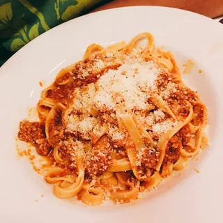 Fettuccine Bolognese