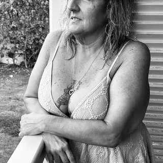 Linda D.
