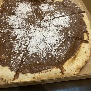 Nutella pizza