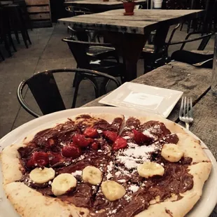 Nutella Pizza