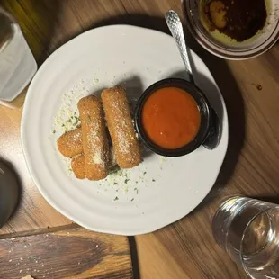 mozzarella sticks