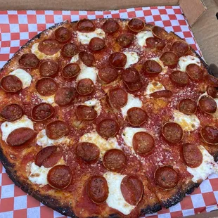 Gluten free pepperoni pizza