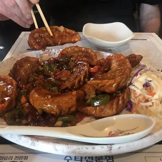 Khan Pung Dumpling