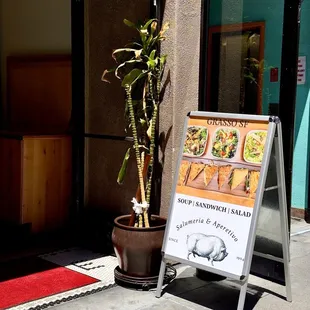 sushi and sashimi, interior
