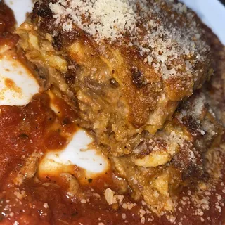 Lasagna(AVAILABLE ONLY ON SUNDAY'S)