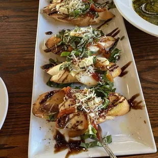 Roasted Red Pepper Bruschetta