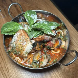 Cioppino