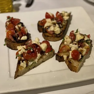 Bruschetta (8/10): great flavors, presentation, personally prefer a crunch on this bread...got a little soggy