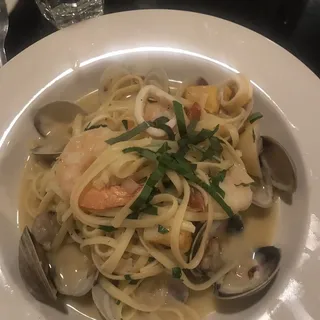 Linguine Di Mare
