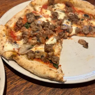 Salsiccia E Funghi