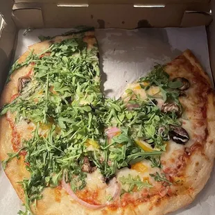 Pizza di Verdura (minus one lol)