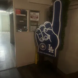 Super friendly and delicious food highly recommend!