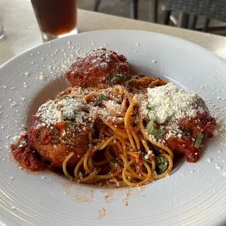 Spaghetti con Polpette