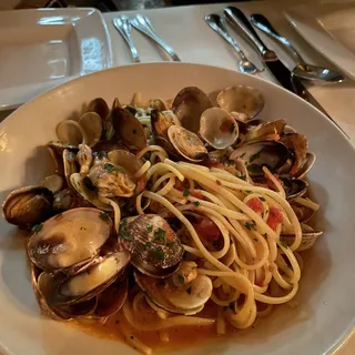 Linquine Alle Vongole