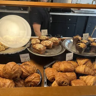 Il Viale&apos;s small but fine pasty selection. The ham and cheese and banana bread are phe-nom-e-nal!