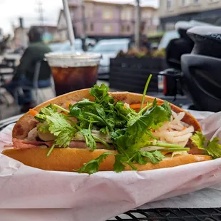 Vietnamese sandwich w/extra pate