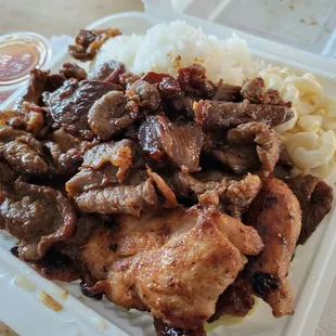 #6 BBQ beef and chicken rice plate!