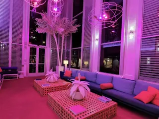 The Shoreline Hotel Waikiki