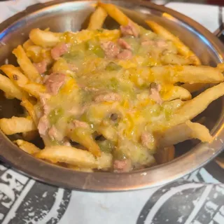 Green Chili Cheese Fries