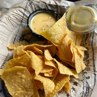 chips n queso