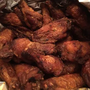 Medium wings
