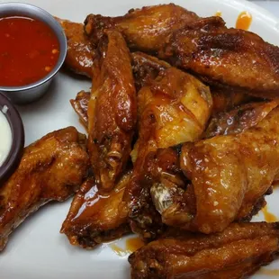 food, chicken wings, bbq chicken, poultry, chicken wings and fried chicken, fried chicken wings, chicken, bbq wings, fried chicken