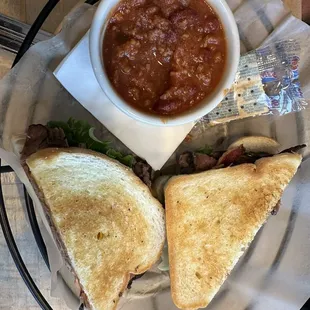 Rocky Ripple Roast Beef