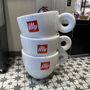 Decorative coffee cups