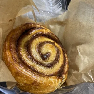 Cinnamon roll