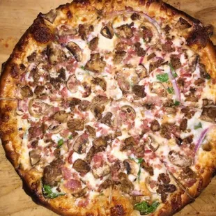 This our signature pizza, the Turntup Turkey. It&apos;s illicious!!!
