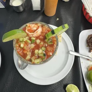 Coctel de Camaron sin aguacate (without avocado) and no shrimp on top like the first time we went