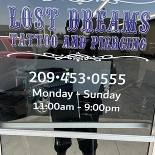 Decals from image makers