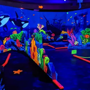 The artwork on this side is beautiful