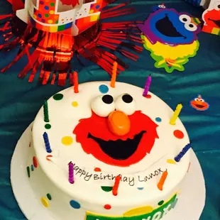 Baby's First Bday Cake!!!