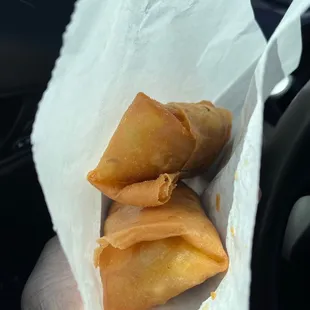 Veggie egg rolls - two (2)