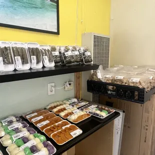 sushi and sashimi, interior