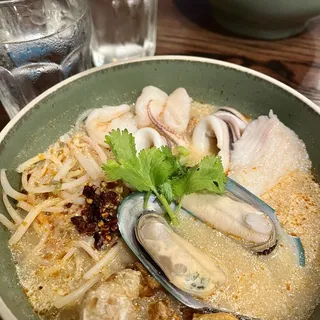 Seafood Tom Yum Soup