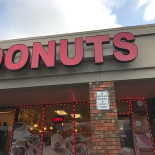 Do-nut wait to go try this place!