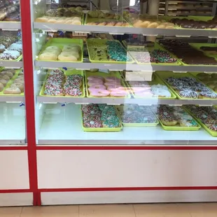 donuts, dough desserts, food