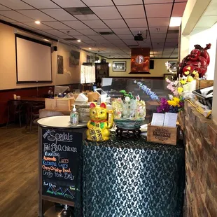 Entry to Imm Dee Thai