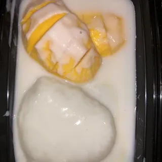 Sweet Sticky Rice With Mango