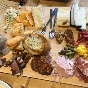 Charcuterie for 6