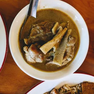 Green Curry (Gaeng Kiew Whan)