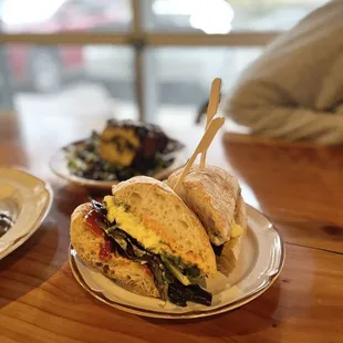 breakfast sandwich