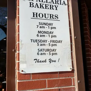 Store hours