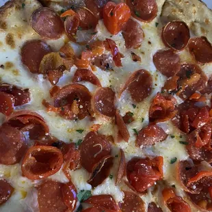 Spicy pepperoni thin crust