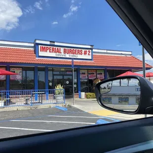 Decent clean burger spot - good prices good chilli cheese fries