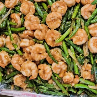 1/2 size party tray of shrimp and long beans $65 (1/25/23)
