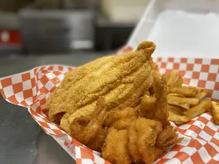 Captain Sam's Fish & Chicken